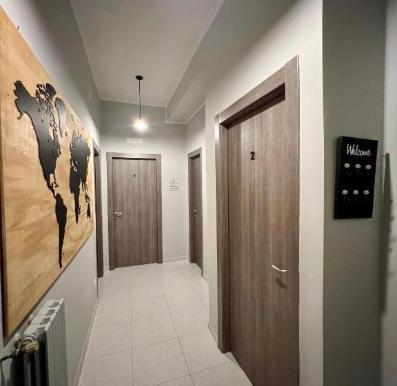 민박 Settetrequattro Rooms