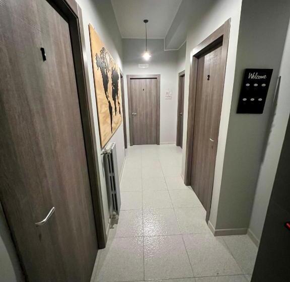 민박 Settetrequattro Rooms