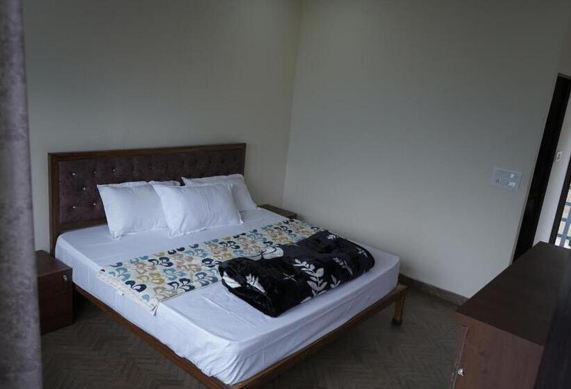 Kedar Wonderland Heli Resort