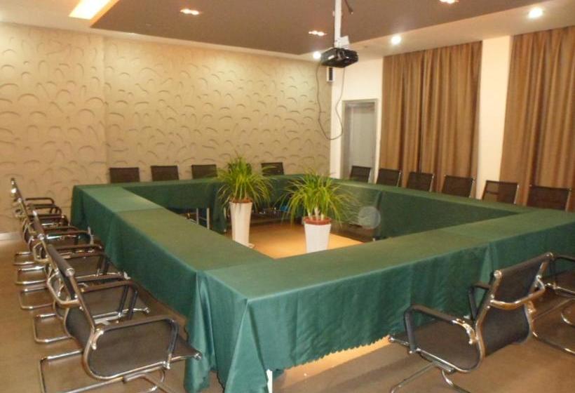 فندق Jinjiang Inn Yingtan Railway Station Longhushan Avenue