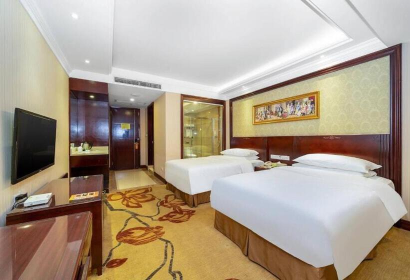 Vienna Hotel Dongguan Houjie Exhibition Center