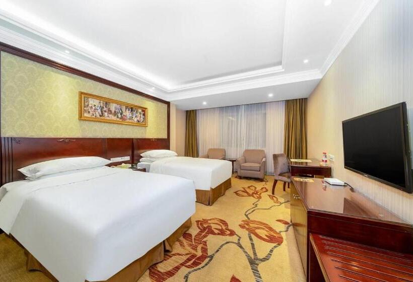 Vienna Hotel Dongguan Houjie Exhibition Center