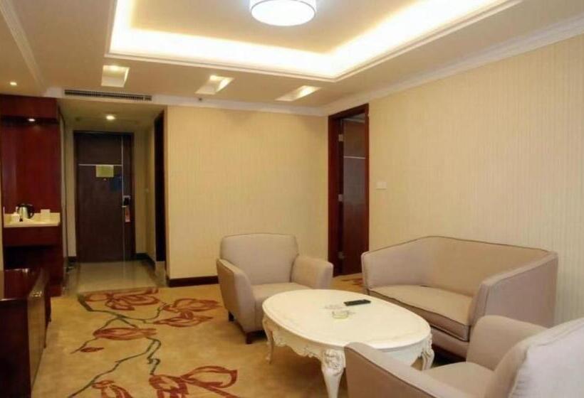 Vienna Hotel Dongguan Houjie Exhibition Center