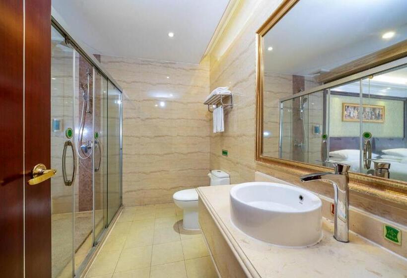 Vienna Hotel Dongguan Houjie Exhibition Center