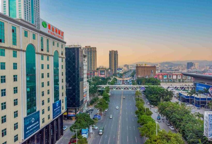 Vienna Hotel Dongguan Houjie Exhibition Center