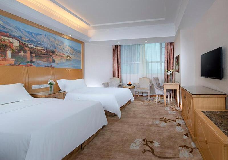 Vienna Hotel Dongguan Tangxia Lincun Square