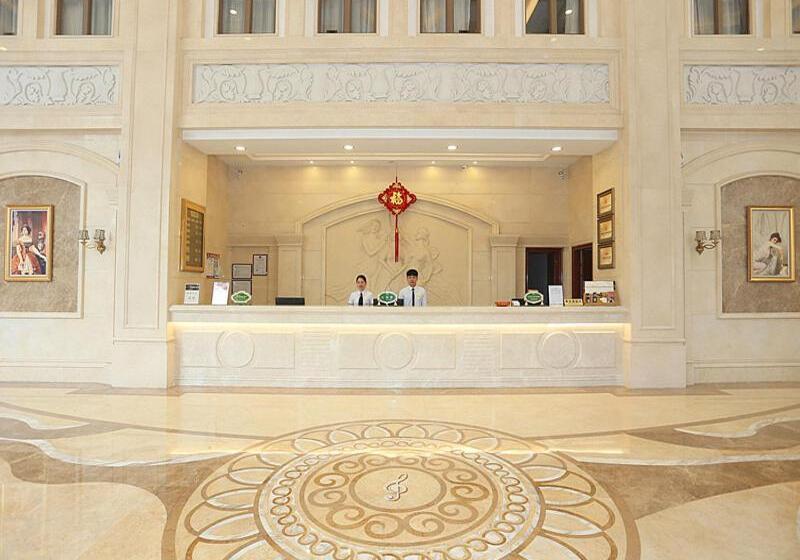Vienna Hotel Shantou Longhu South Taishan Road
