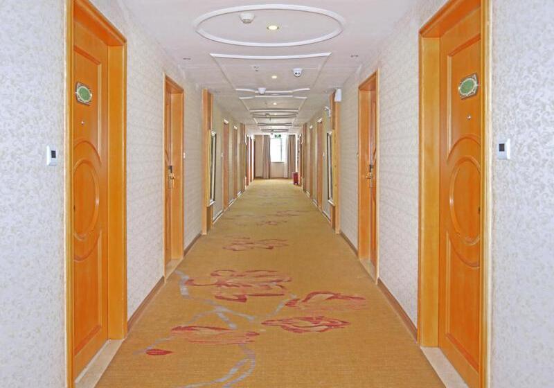 Vienna Hotel Shantou Longhu South Taishan Road