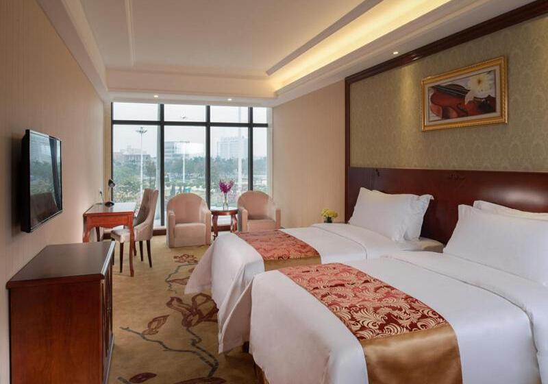 Vienna Hotel Shunde Longjia Exhibition Center