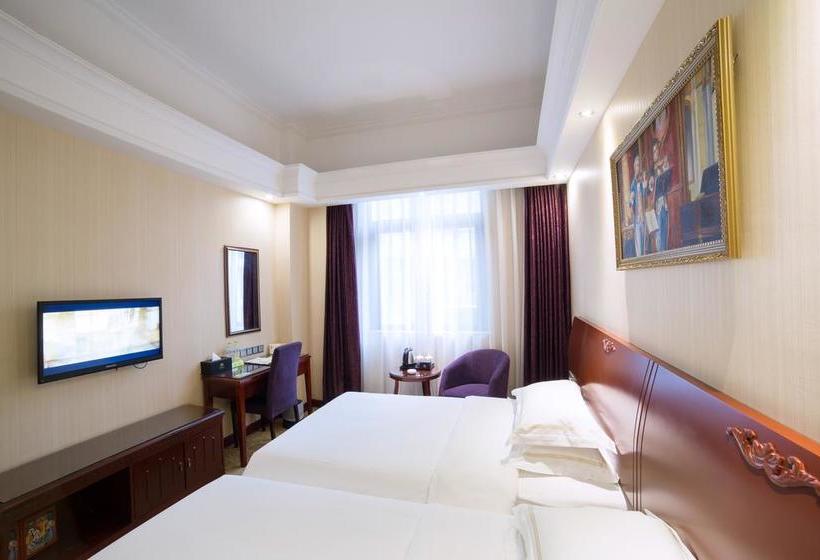 Vienna Hotel Zhuhai Xiangzhou Bus Station