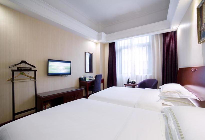 Vienna Hotel Zhuhai Xiangzhou Bus Station