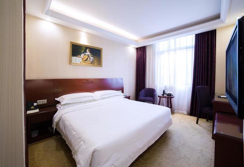 Vienna Hotel Zhuhai Xiangzhou Bus Station