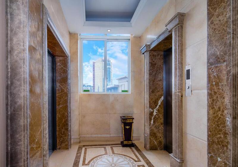 Vienna International Hotel Jingdezheng People Square