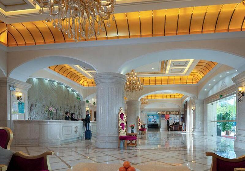 Vienna International Hotel Lijiang Yuxue Avenue