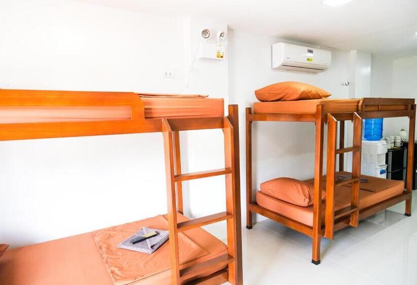 تختخواب و صبحانه Hangout Haven Siargao Homestay