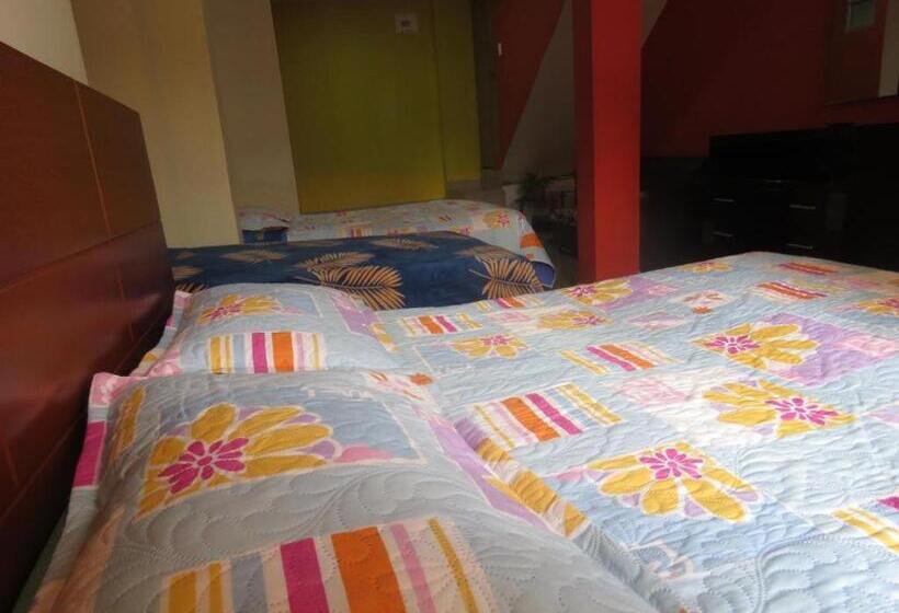 호텔 Flores La Frontera