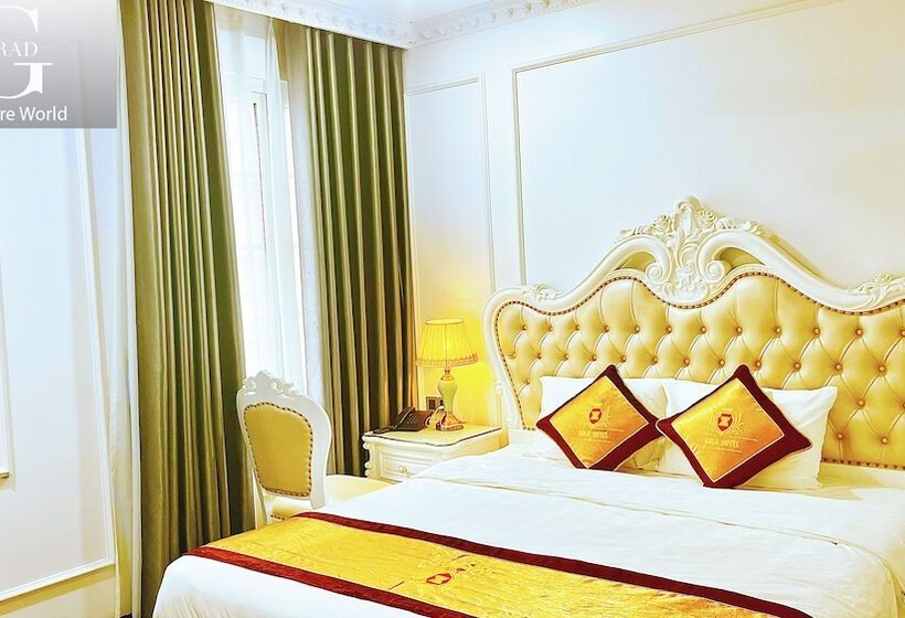 Gold Hotel Luxury Tu Son