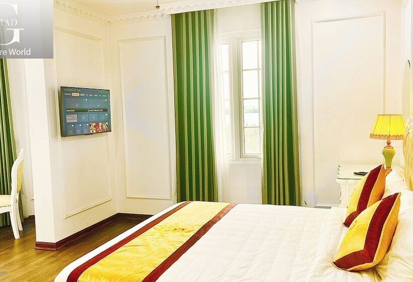 Gold Hotel Luxury Tu Son