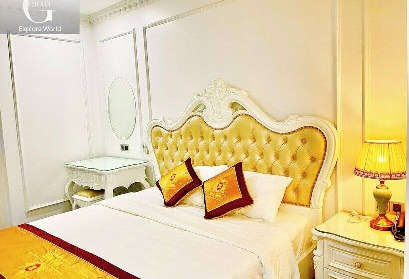 Gold Hotel Luxury Tu Son