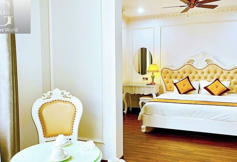 Gold Hotel Luxury Tu Son