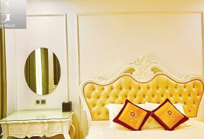 Gold Hotel Luxury Tu Son