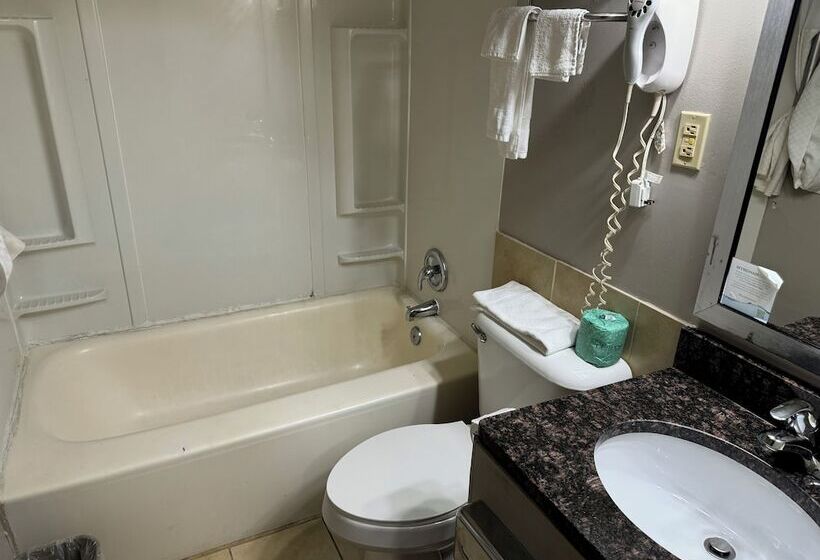 فندق South Ridge Inn