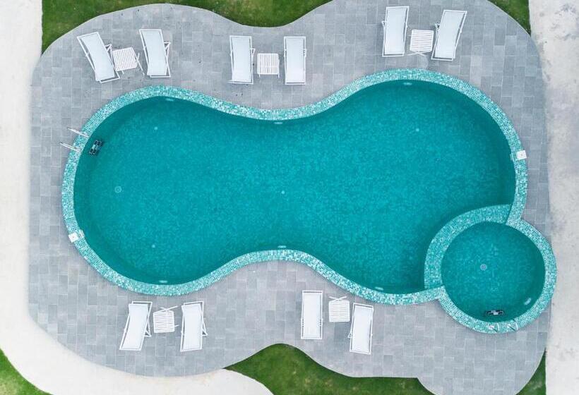 منتجع Nirk Kampot Boutique