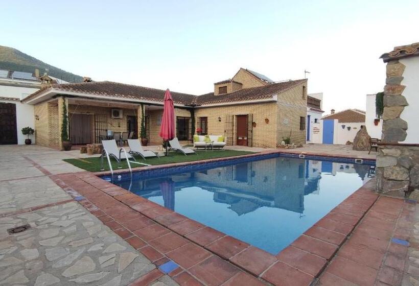 Bed and Breakfast La Güena Vida