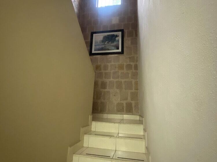 호텔 Sauces Morelia Centro Historico