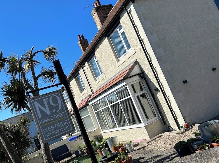 بنسيون Nine King Street Seahouses Room Only Accommodation