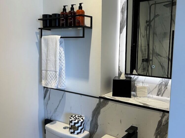 بنسيون Nine King Street Seahouses Room Only Accommodation