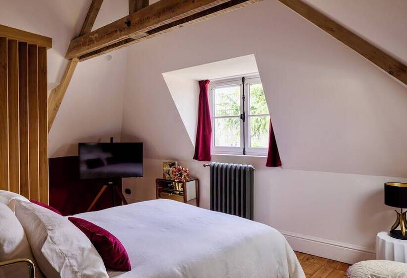 تختخواب و صبحانه Clos Du Cèdre   Maison Et Chambres D Hôtes à Dinan