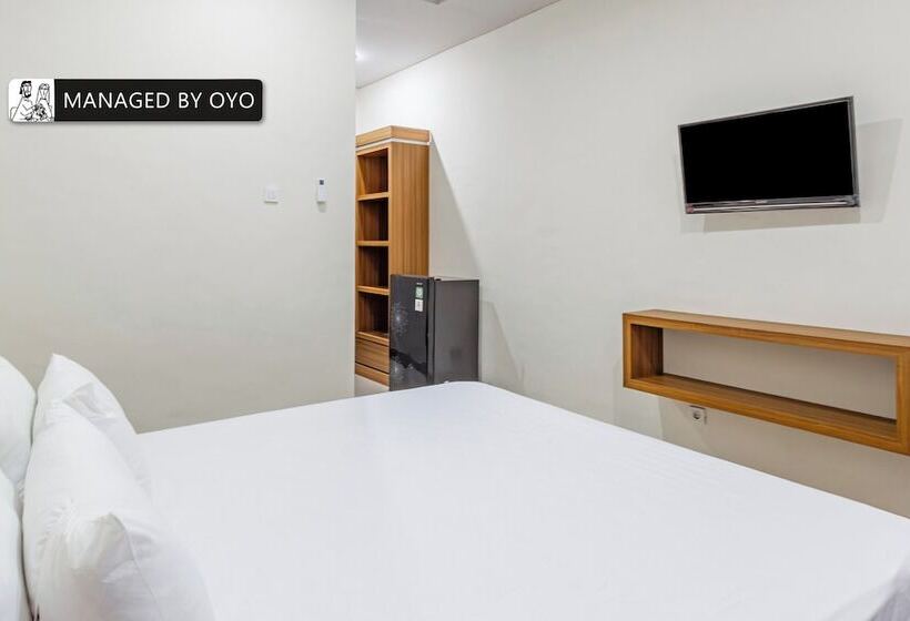 Отель Capital O The Kumpi