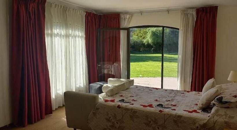 Отель Club House Pirque