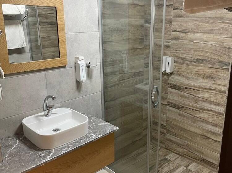 فندق Grand Rimedya Burhaniye