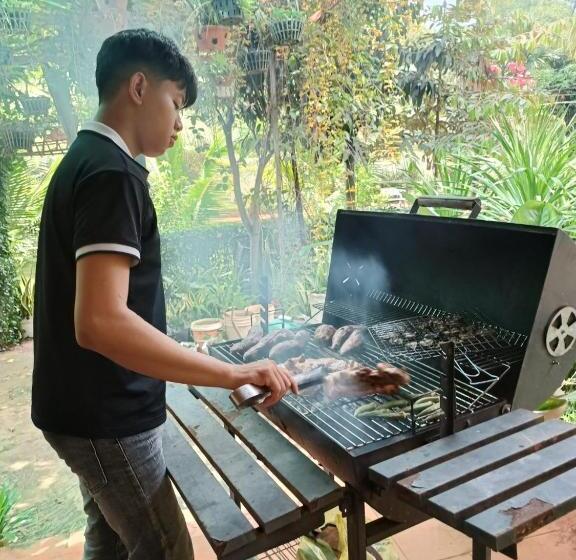 هتل Lá Giang Garden