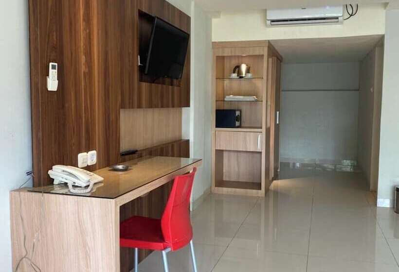 酒店 Oyo 94010 Victoria Square