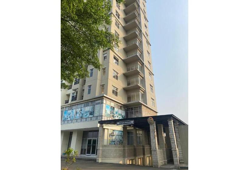 酒店 Oyo 94010 Victoria Square