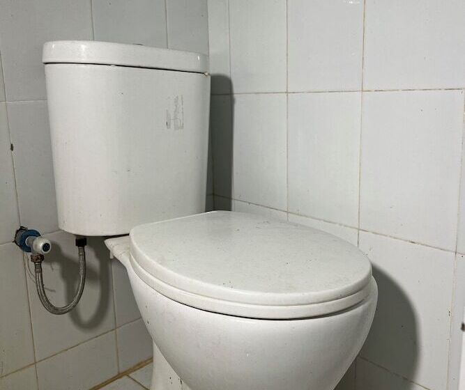 בית מלון כפרי Oyo 94015 Kost Alif