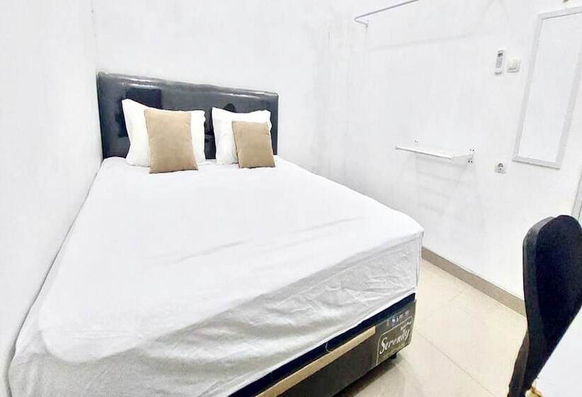 酒店 Oyo 94030 Ar Guest House Syariah