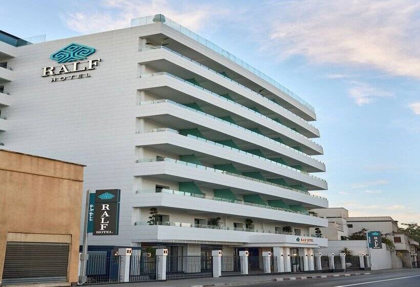 هتل Ralf