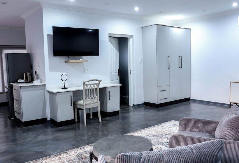 酒店 Siesta Manor Guesthouse