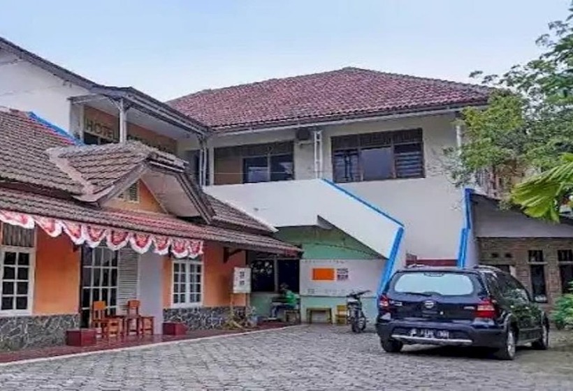Oyo 94038 Hotel Jahip Syariah