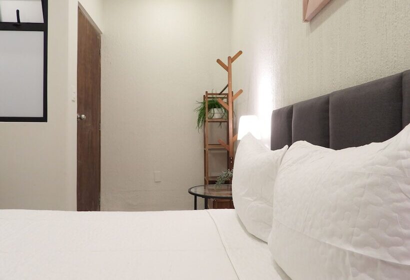 هتل Singular Reforma