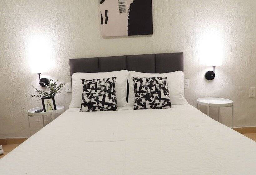 هتل Singular Reforma