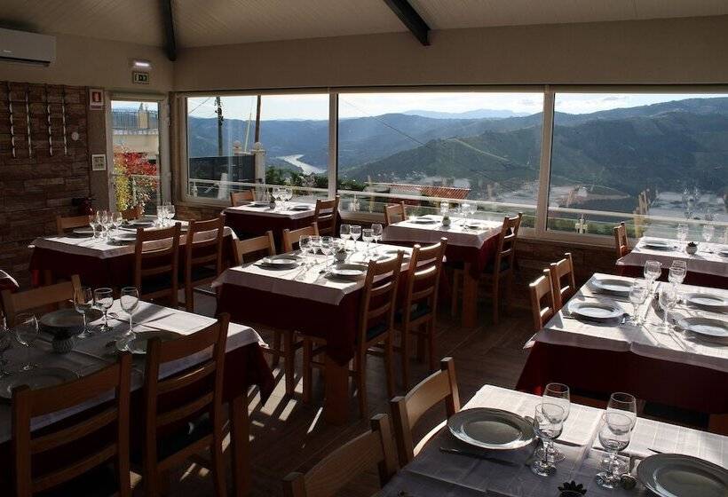 호텔 Socalcos Do Douro House