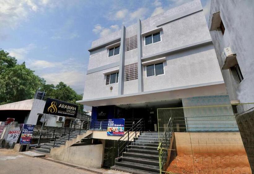 בית מלון כפרי O Kbr Grand