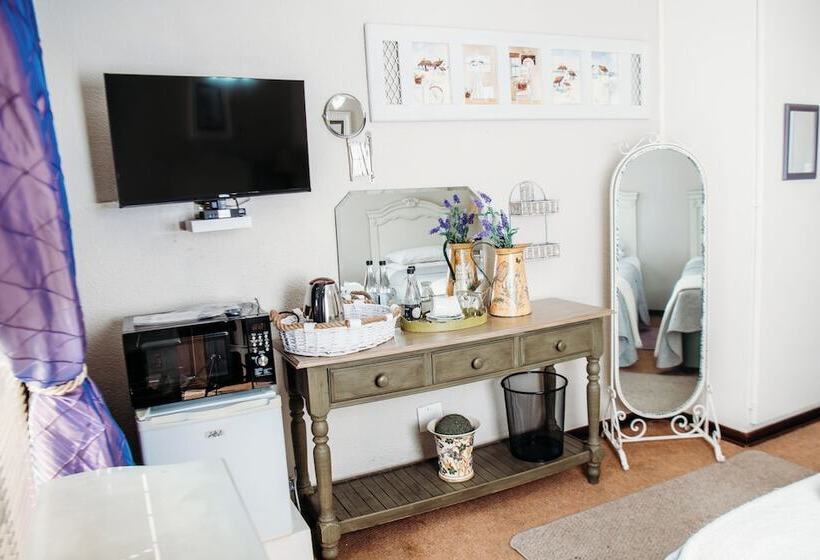 פנסיון Grace View Guest House