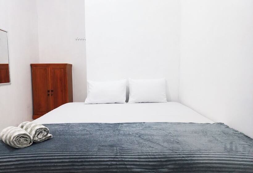 הוסטל Uncle Dhana Kostel