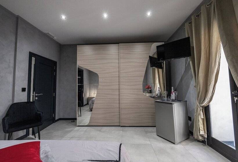 تختخواب و صبحانه Matilde Valletta Suites